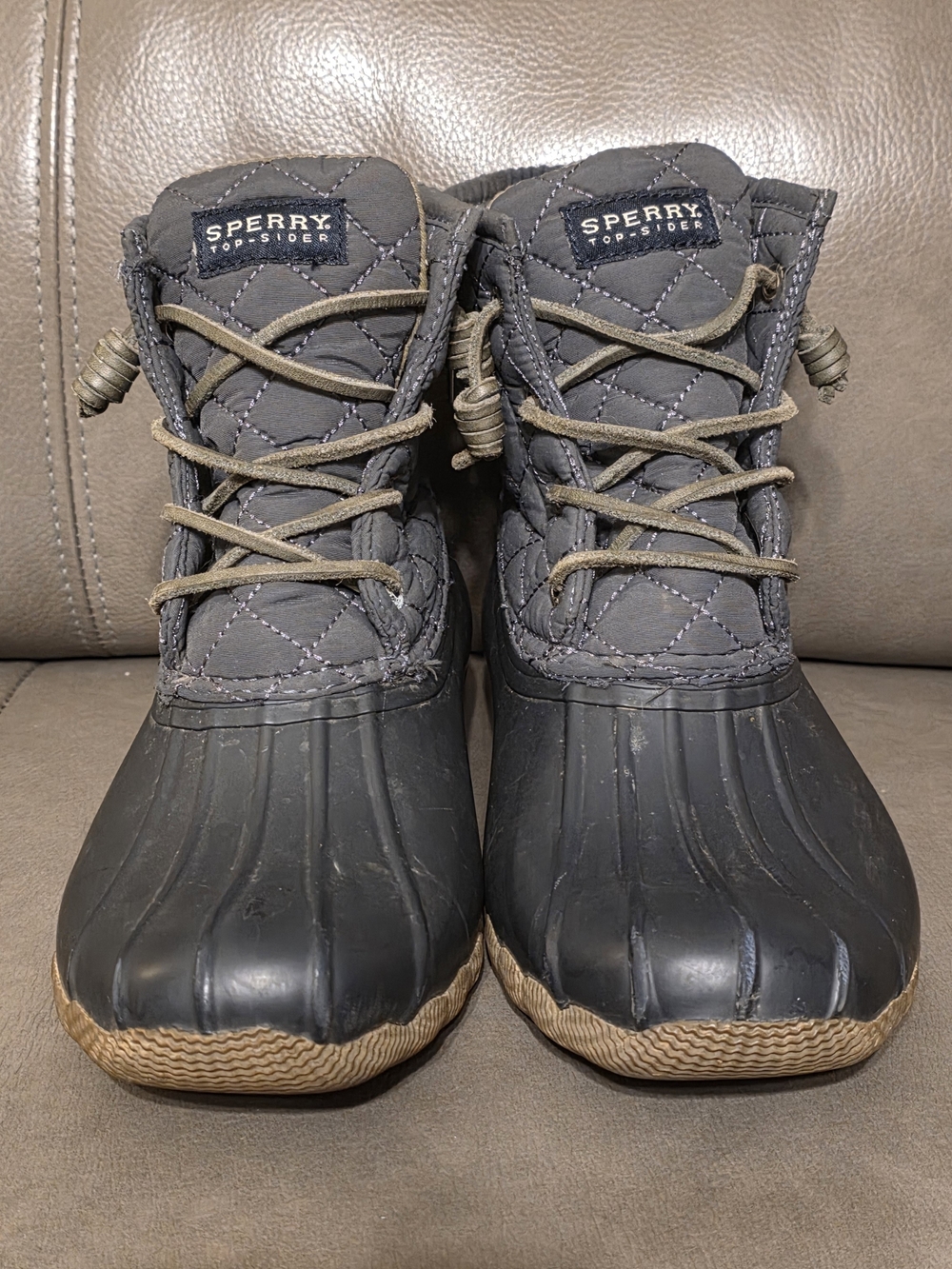 Sperry Women's Saltwater Quilted Duck Boots, Gray, Size 7 Gently Pre-Owned